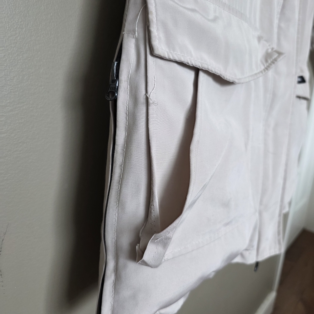 CANADA GOOSE | Cream Expedition Parka – Women’s XL - Picture 6 of 14